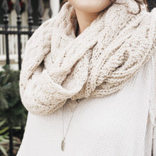 Load image into Gallery viewer, Banana Leaf Pendant