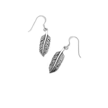 Load image into Gallery viewer, Banana Leaf Earrings