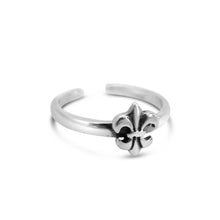 Load image into Gallery viewer, Adjustable Fleur de Lis Ring