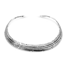 Load image into Gallery viewer, Banana Leaf Choker Necklace